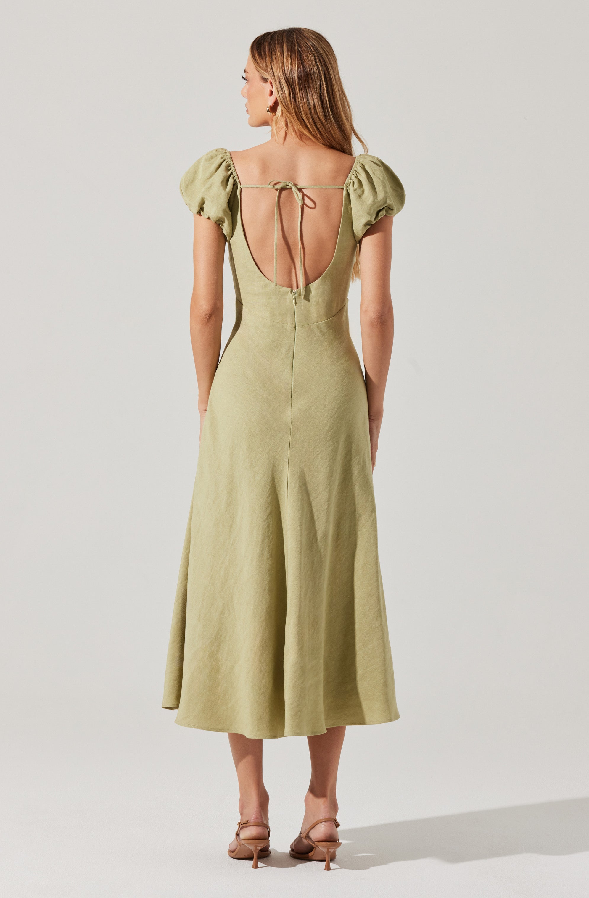 Leocadia Embroidered Puff Sleeve Midi Dress