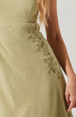 Leocadia Embroidered Puff Sleeve Midi Dress