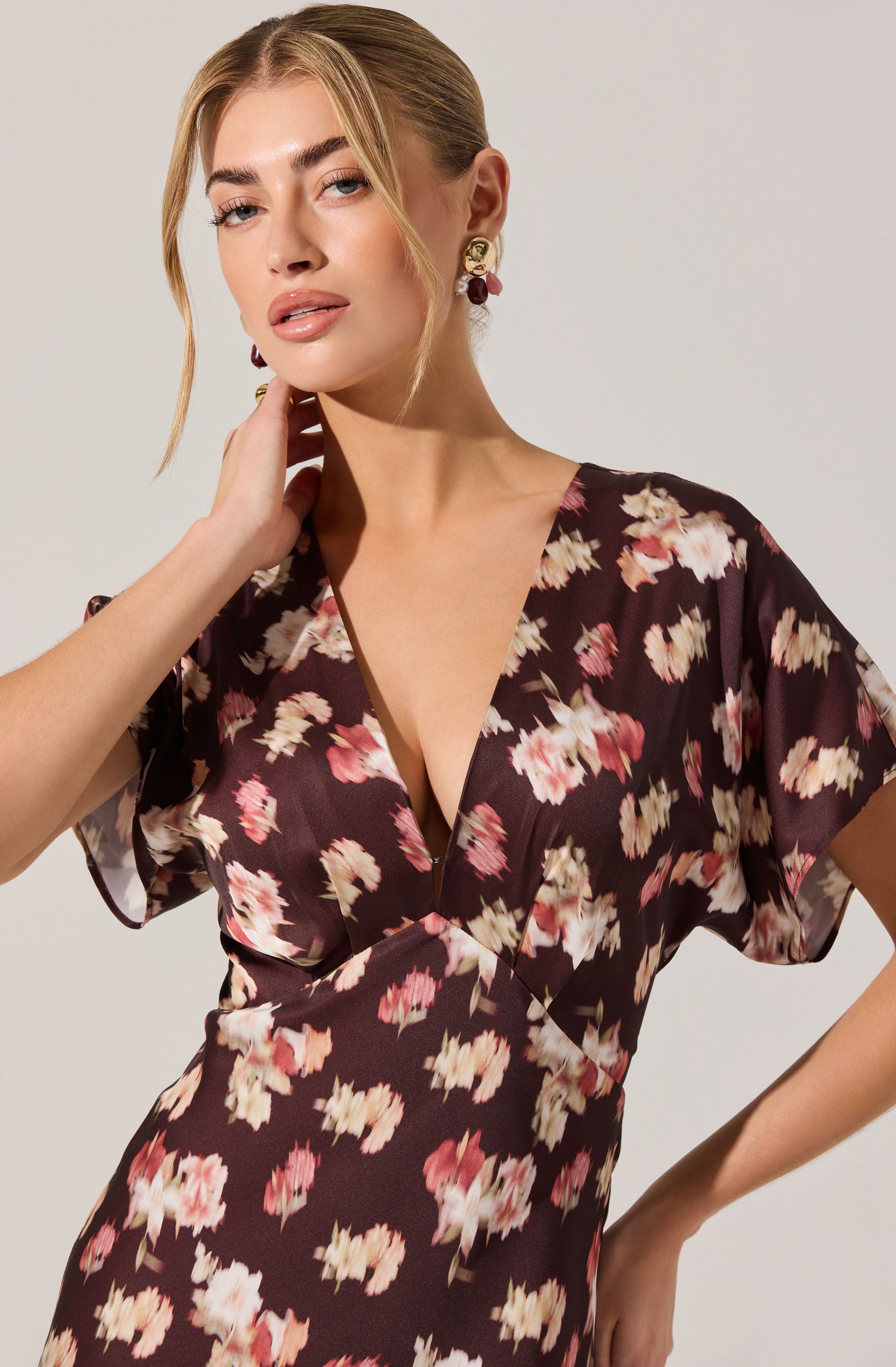 Talyha Floral Satin V-Neck Midi Dress