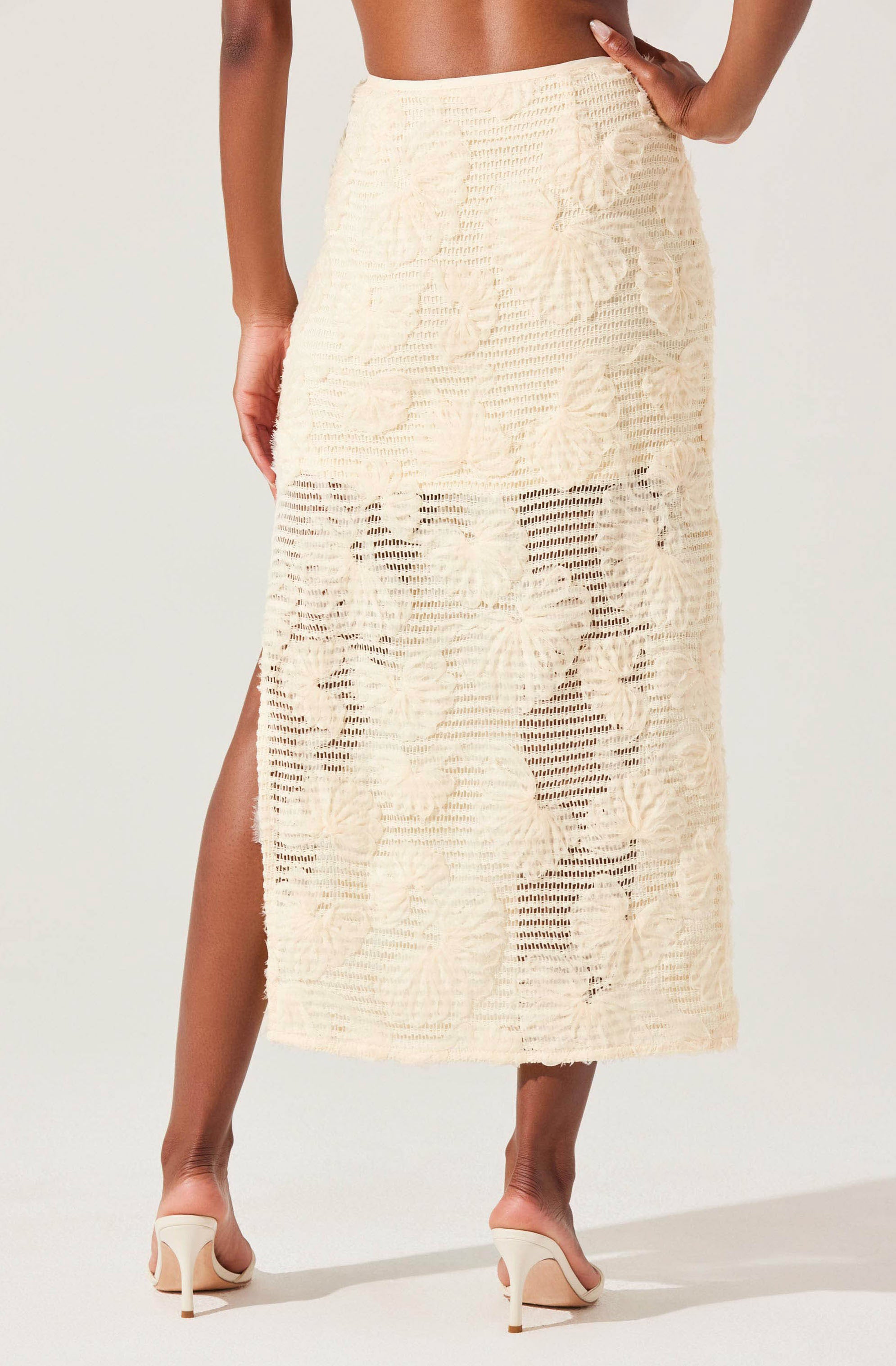 Sol Textured Floral Knit Midi Skirt