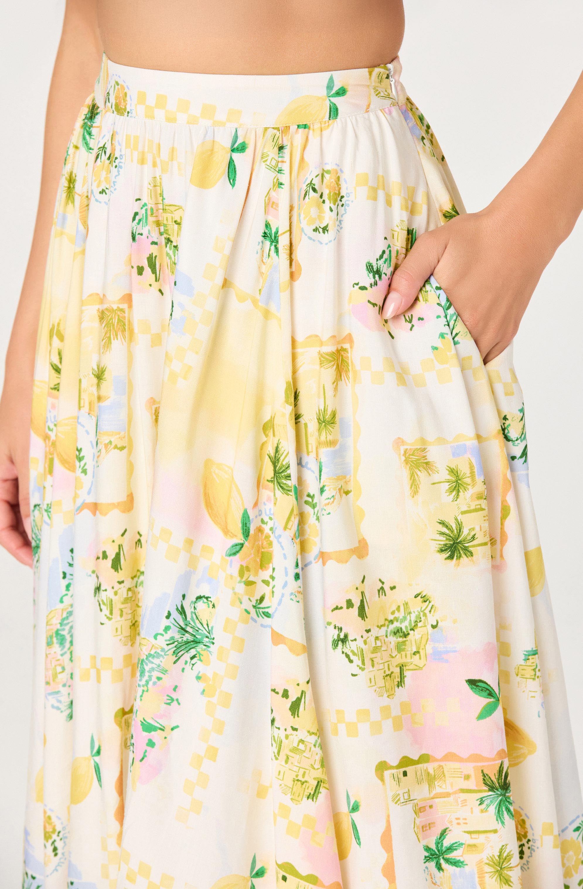 Kaleigh Paradise Print Gathered Midi Skirt