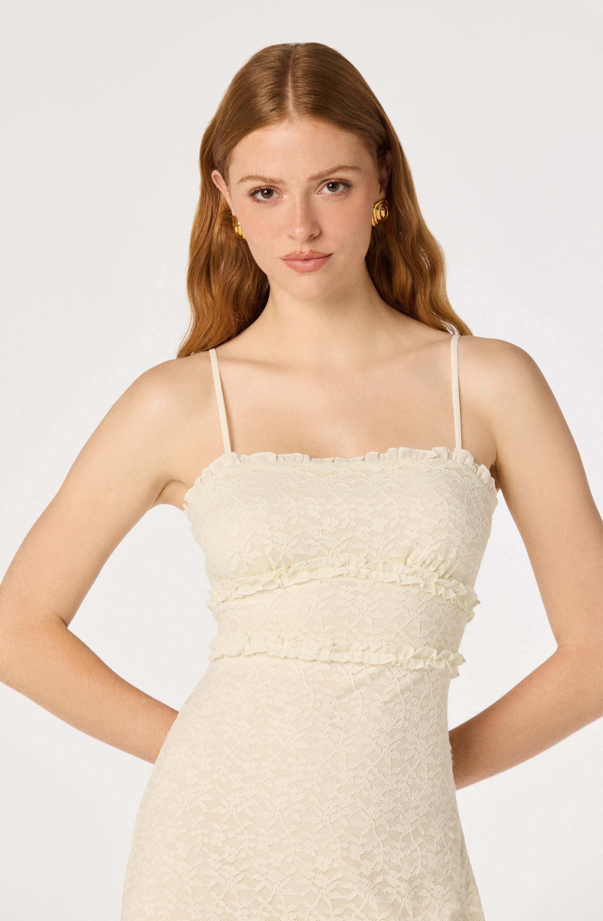 Ruffle Tiered Lace Maxi Dress