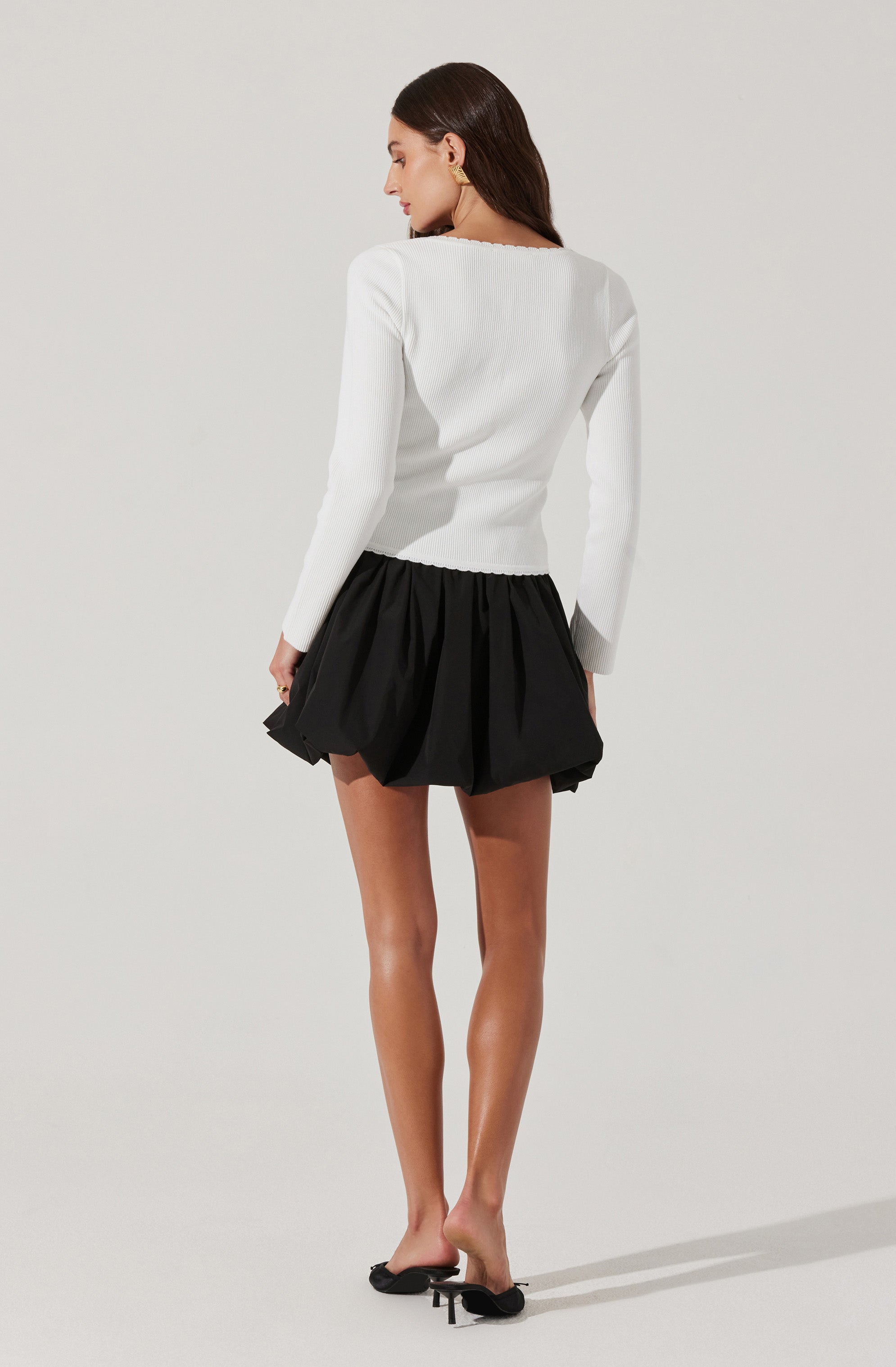Scallop Trim Ribbed Knit Top