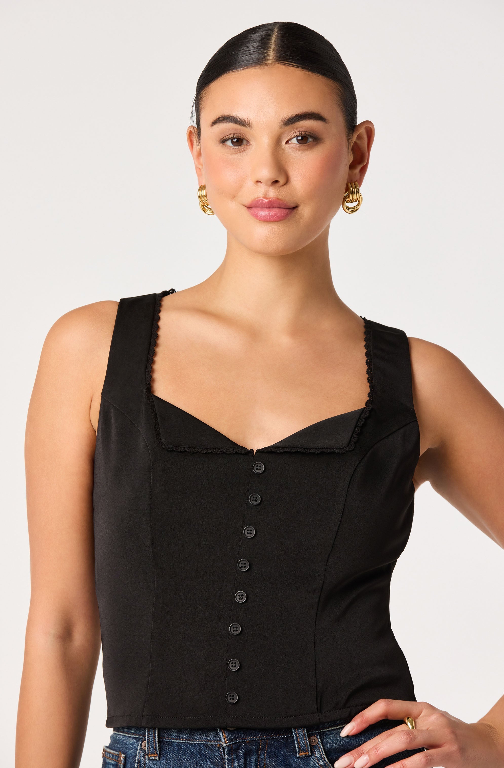 Maddison Scalloped Crochet Trim Tank